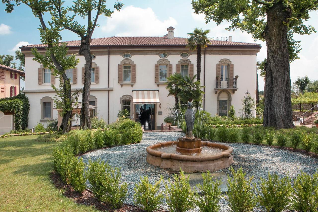Le Ali Del Frassino Hotel Peschiera del Garda Bagian luar foto